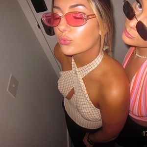 Meet your Posher, Amber